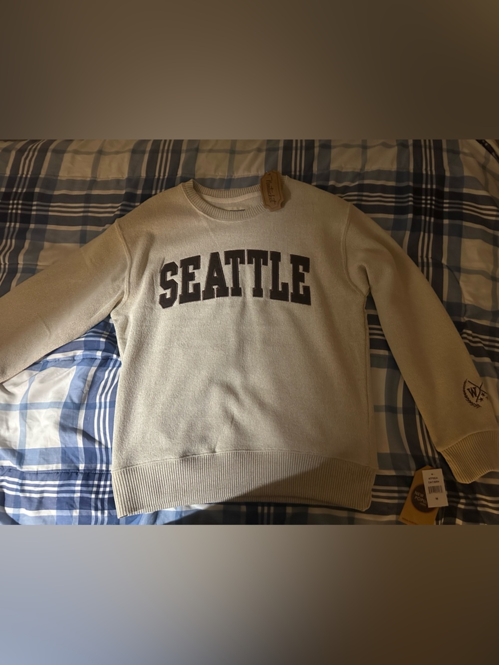 Men's Cream Crewneck Sweater with SEATTLE Lettering